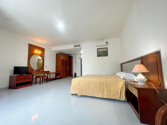 Bedroom 6