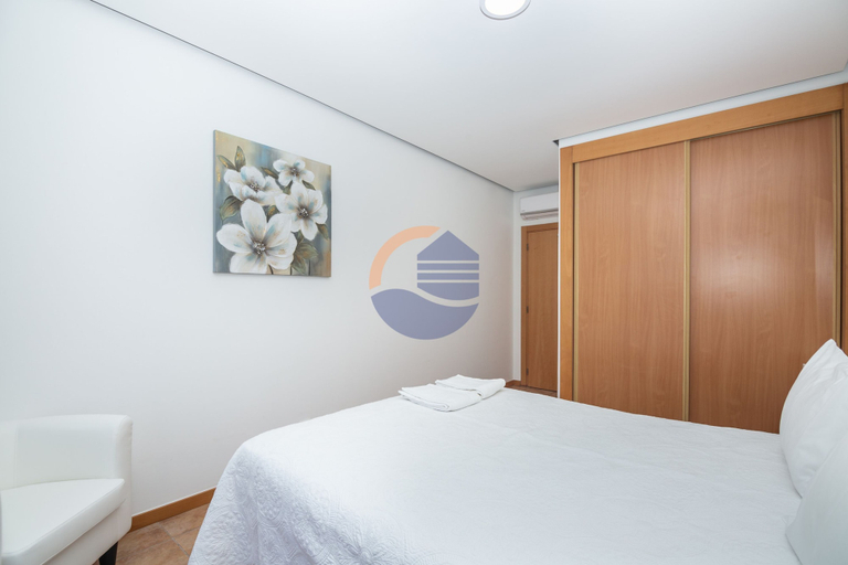 Room 4, 20, Portimão