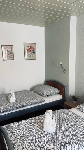 Bedroom 10