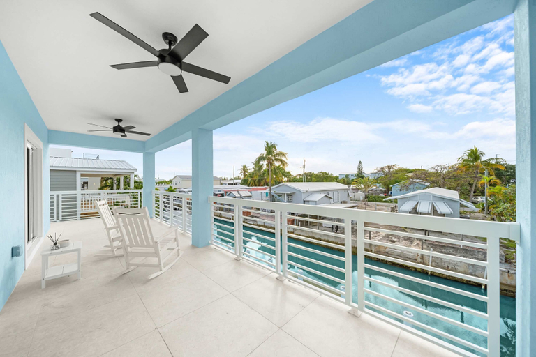 Room 4, Azul Paradise - Waterfront - Heated Pool - Dock, Monroe