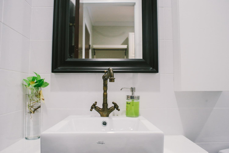 Bathroom 14