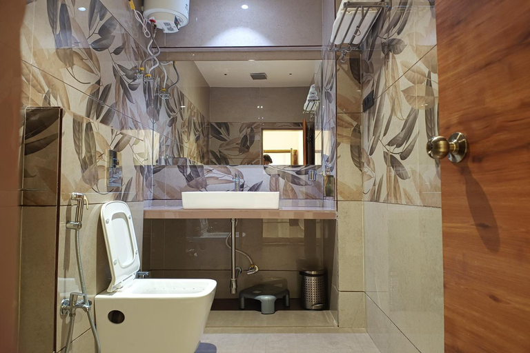 Bathroom 4, Madhav Residency Hotel & Banquet, Kalyan, Mumbai, Thane
