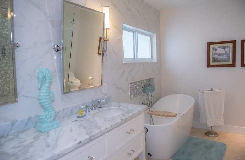 Room 2, Serenity in Islamorada, Monroe