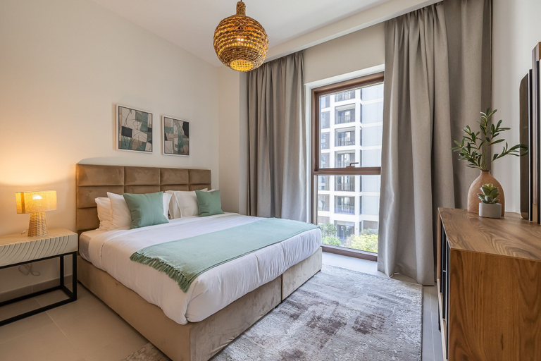 Room 5, Creek Beach Surf 307, Dubai