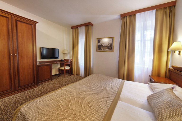Bedroom 4, Hotel Convent - Hotel & Resort Adria Ankaran, Koper