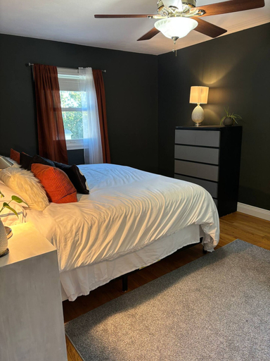 Room 4, Luxury Modern Stay - 2000 Sqft, Indianapolis
