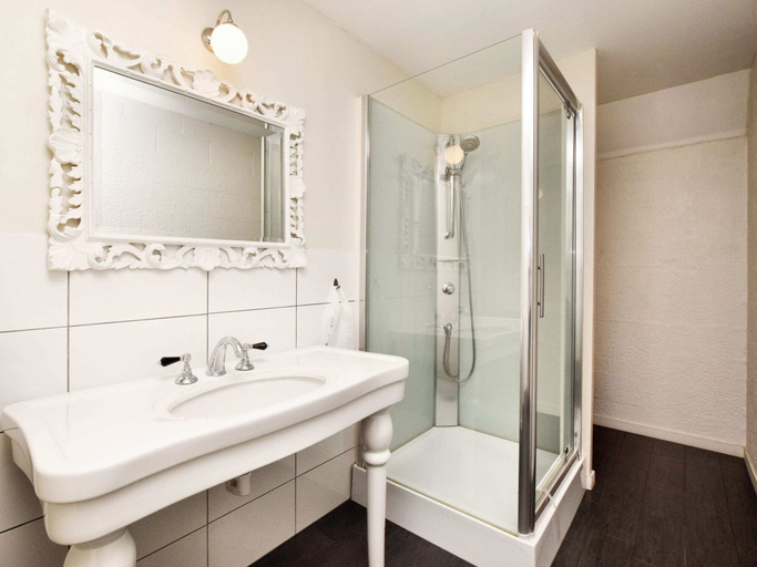 Bathroom 4, Fine group house with sauna garden, Luxembourg