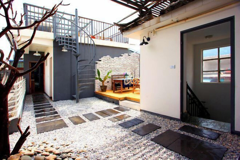 Exterior & Views, Dali Yunmu Inn, Dali Bai