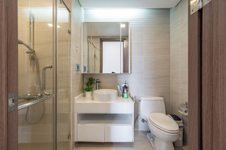 Bathroom 4, Vinhomes Central Park Landmark 81-Apts, Bình Thạnh