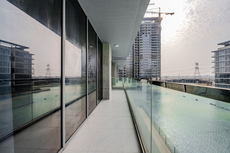 Room 2, Residence 11 203 in Dubai, Dubai