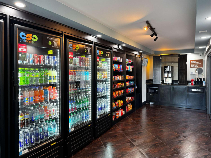 Food & Drinks, Studio 6 Suites Carson, CA, Los Angeles