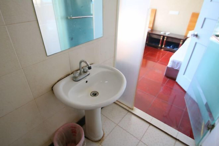 Bathroom 3, Shanghai Lixiang Hotel (Shuichan Road Subway Station), Shanghai