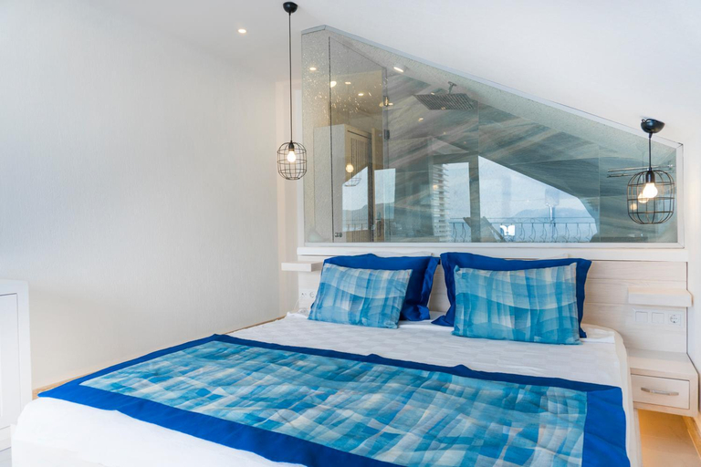 Bedroom 3, Nur Beach Hotel, Kaş