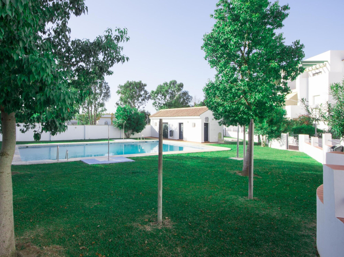 Room 2, Rotonda IV 1290 in Conil de la Frontera, Cádiz