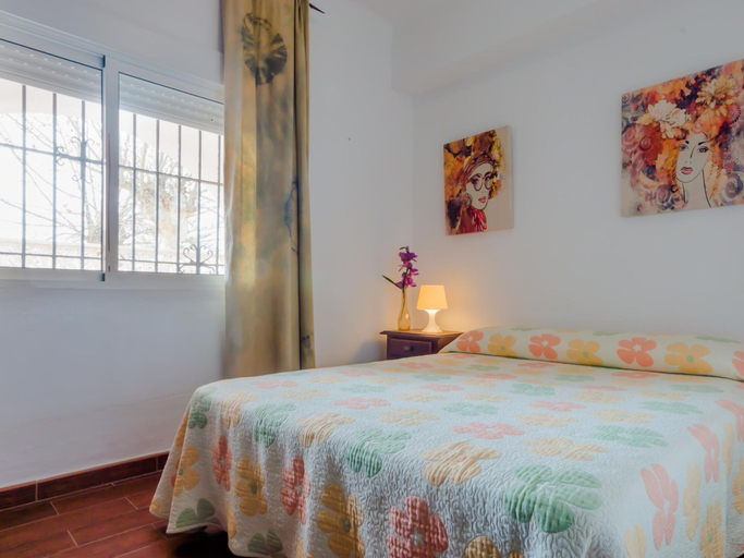 Room 2, Calma Holiday Home 22606, Cádiz