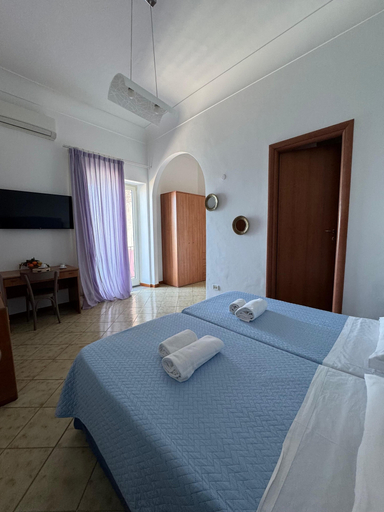 Bedroom 4, Hotel Belvedere & Tre Re, Napoli