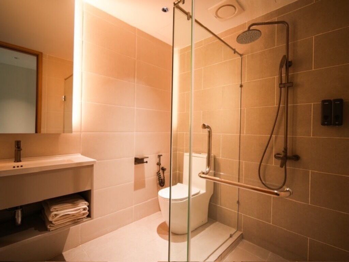 Bathroom 4, The Inn Bintulu, Bintulu