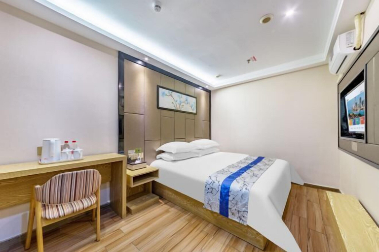 Bedroom 6