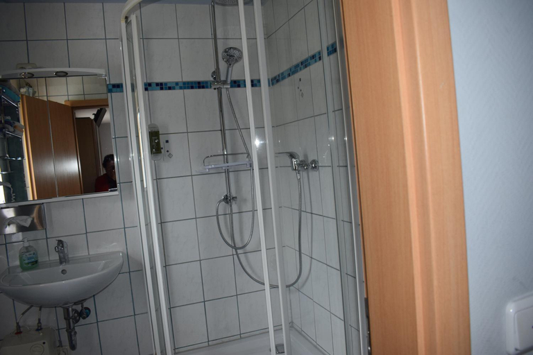 Bathroom, Gaststatte Marktstubchen, Rhein-Lahn-Kreis