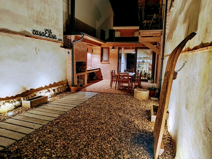 Others 5, Casa Elisa - Albergue turistico superior, Valladolid