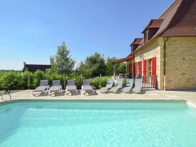 Pool 5, Elegant Countryside Retreat, Dordogne