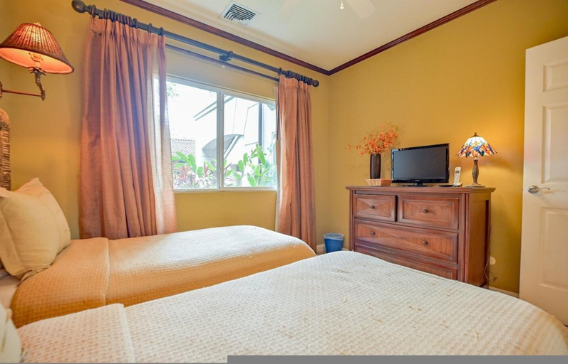 Room 5, CR Luxury Del Mar 4Q 2 Bdrm, Garabito