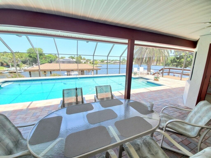 Sport & Beauty 4, Getaway Canal, Flagler