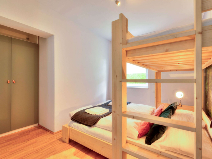 Bedroom 2, Mountain View Apartment in Bad Kleinkirchheim near Ski Area, Feldkirchen
