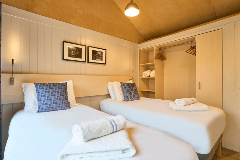 Room 5, Host Stay Countess, Dorset