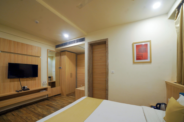 Bedroom 3, Hotel Centre Park Bhopal, Bhopal