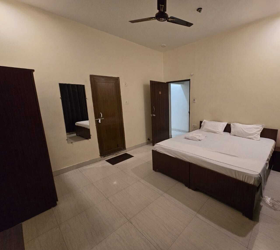 Bedroom 2, Homaya, Varanasi