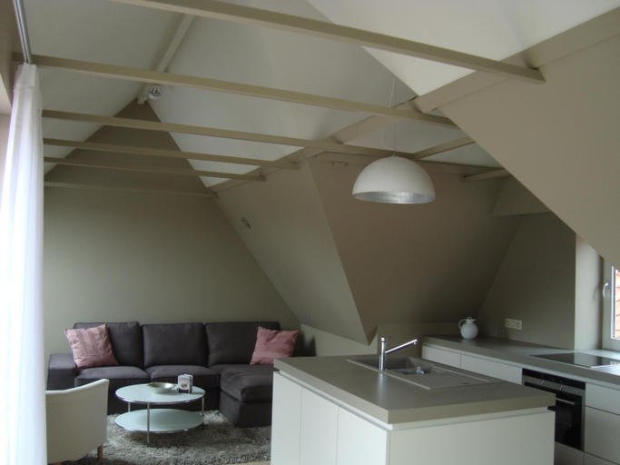 Kitchen 4, House Loppem 9-11, West-Vlaanderen