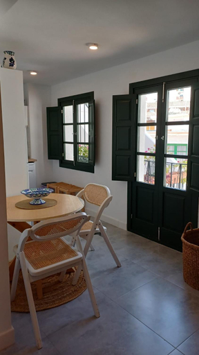 Others 3, Lovely house in peaceful courtyard, Málaga
