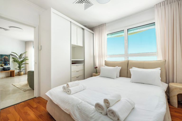 Bedroom 3, Panoramic Sea View Escape by Sea N' Rent