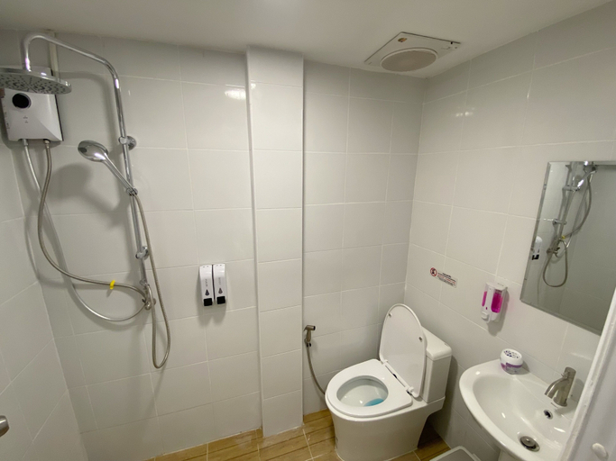 Bathroom 2, SJ Beach House Patong, Pulau Phuket