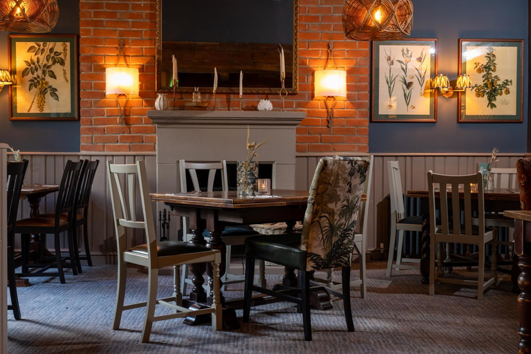 Food & Drinks 4, Wheatsheaf Hotel by Good Night Inns, Surrey