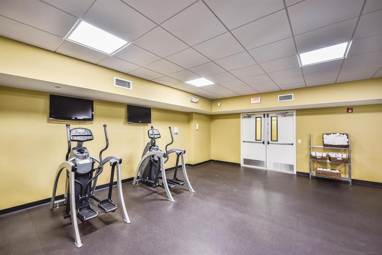 Fitness facility 4, Emerald Beach 1830 - 2 Bedroom/2 Bath+Bunks 2 Condo by RedAwning, Bay