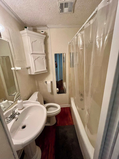 Room 3, Steps From Downtown Minutes to the Airport, Lafayette