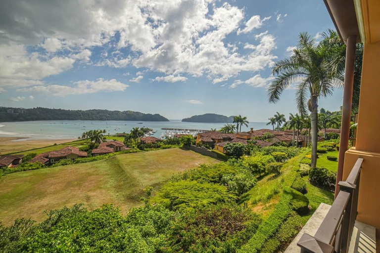 Room 4, CR Luxury Terrazas 4B 3 Bdrm, Garabito