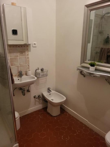 Bathroom 3, Villa lorguaise, Var