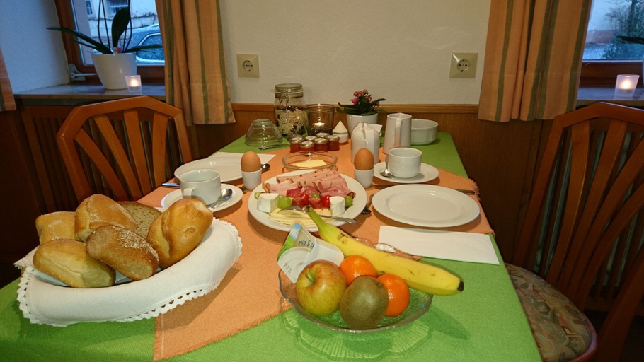 Food & Drinks 5, Pension Landhaus Fischer, Südwestpfalz