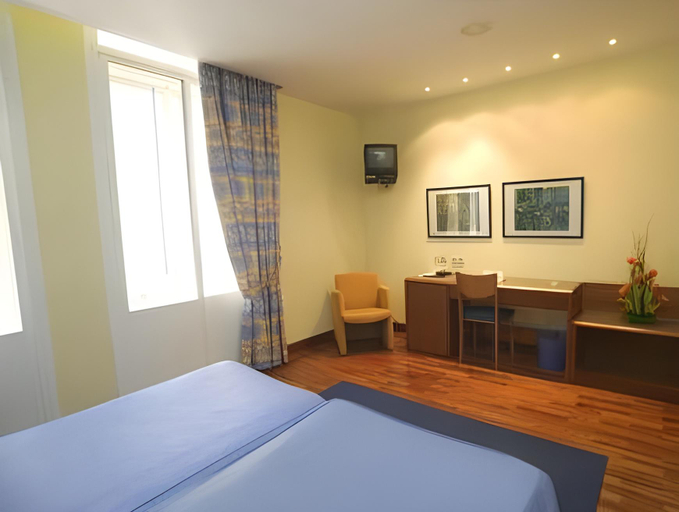 Bedroom 2, Hotel Mondragon, Guipúzcoa