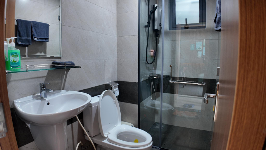 Bathroom 2, Sophia Center chung cu cao cap 2 phong ngu 75 m2