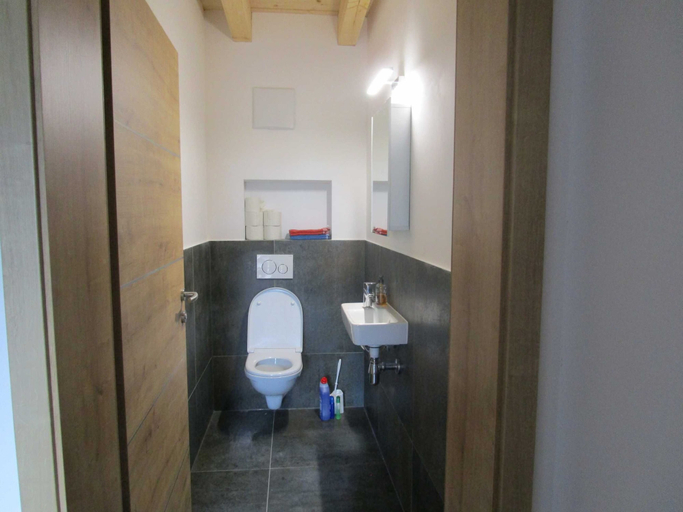 Bathroom 4, Apartment Skyline, Imst