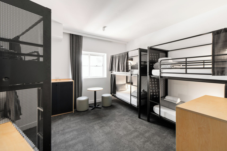 Bedroom 28