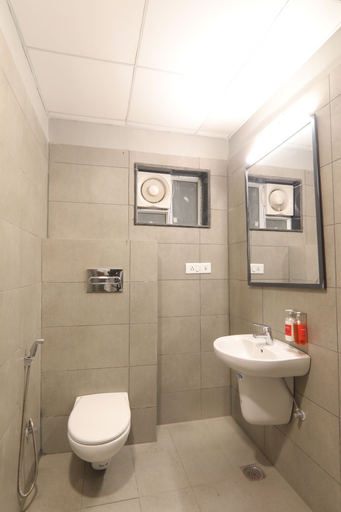 Bathroom 3, BSA INN, Lucknow