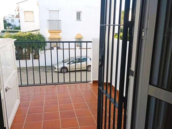 Room 5, Apartamento Canela 2536, Cádiz