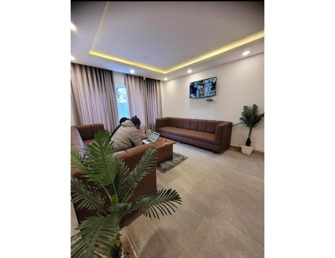 Others 4, Hotel Al-Shemagh, Srinagar, Srinagar