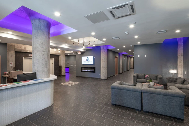 Room 5, Sosuite 2BR Apt w W D Gym On-site Restaurant, Philadelphia