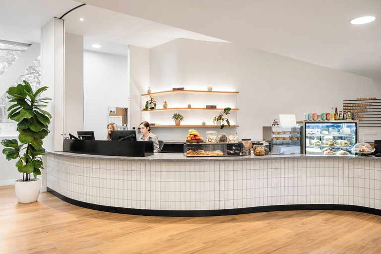 Food & Drinks 2, YHA Sydney Harbour, Sydney